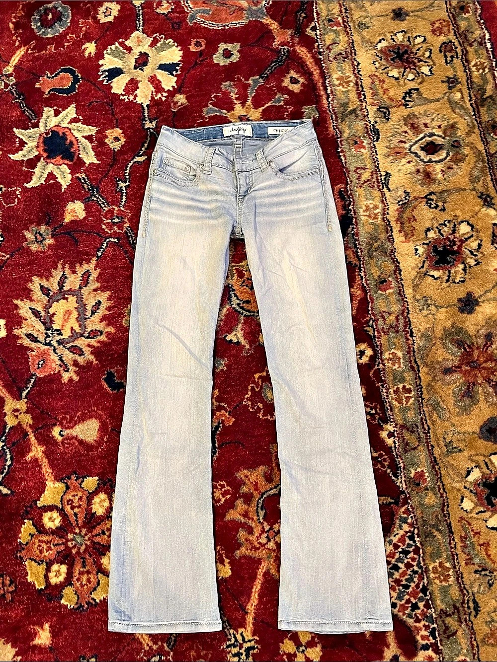 daytrip LYNX BOOTCUT Jeans in Blue Waist 26